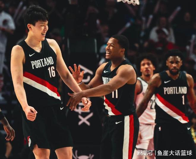 湖人惜败活塞终结9连胜 活塞登顶东部第一