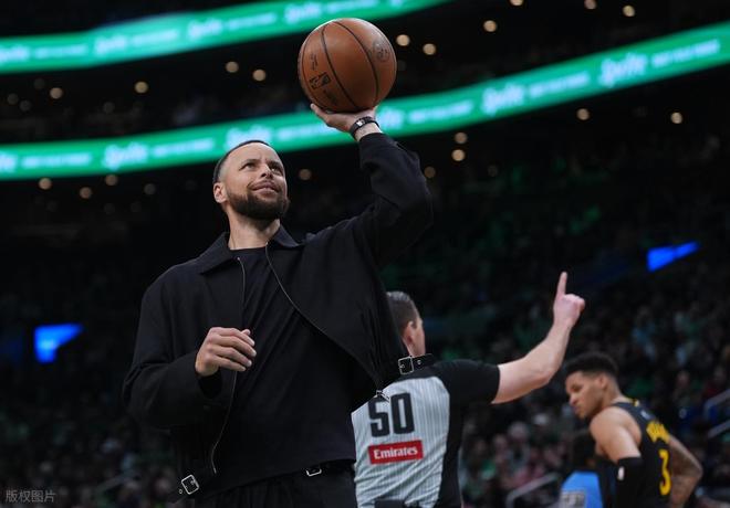 绿军双探花合砍56分 勇士全队无20+惨败