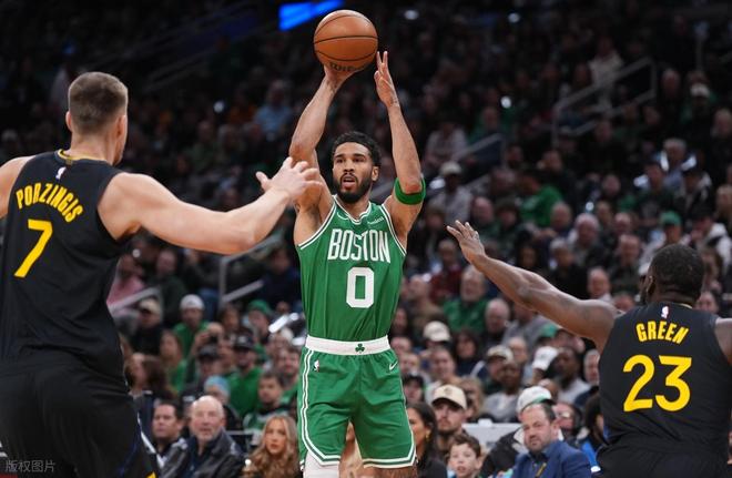 绿军双探花合砍56分 勇士全队无20+惨败