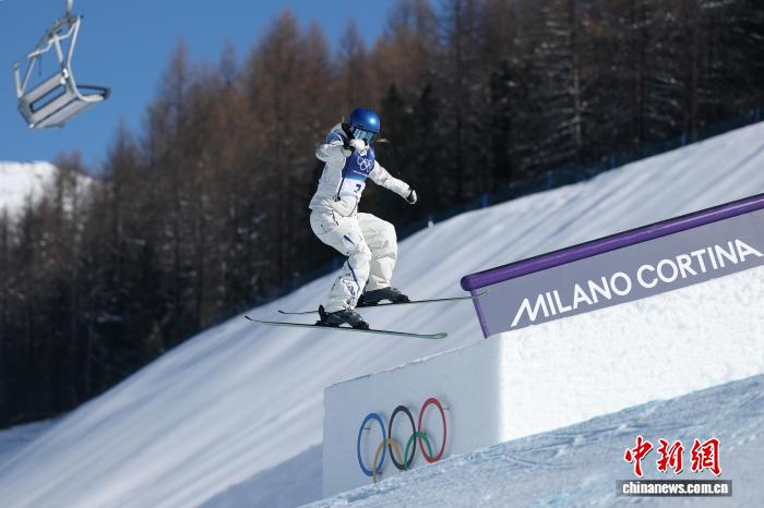 谷爱凌失误后逆袭晋级米兰冬奥会自由式滑雪女