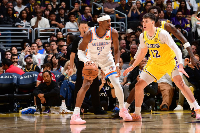 雷霆大胜残阵湖人豪取六连胜 詹姆斯缺阵成关键